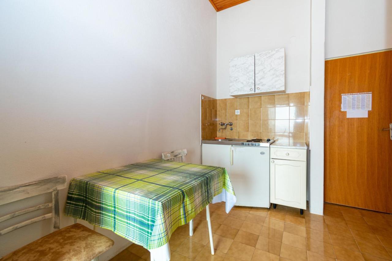 Studio Mandre 4101B 科兰 外观 照片